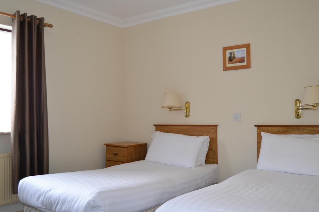The Beach Hotel Mullaghmore Rum bild